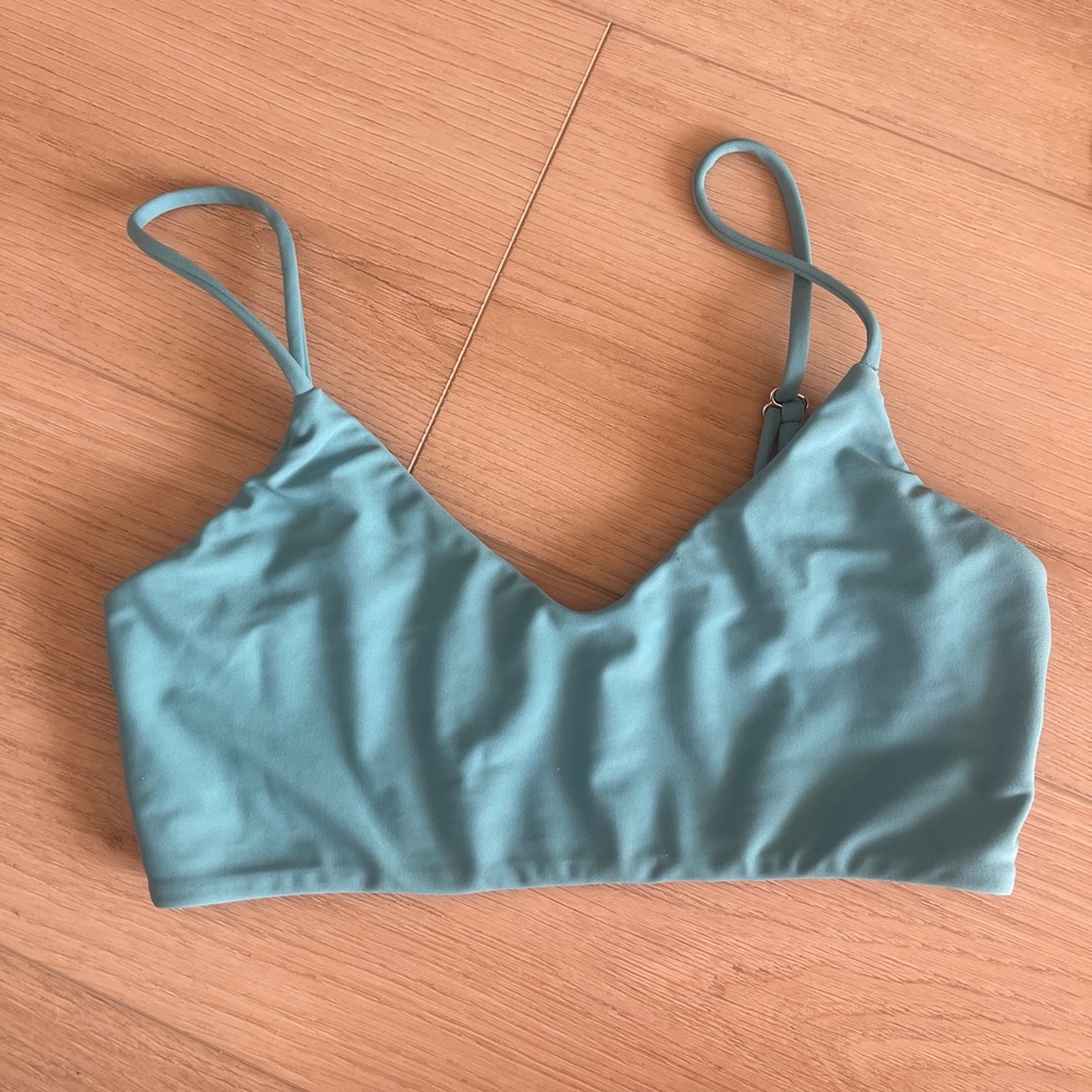 Mikoh top